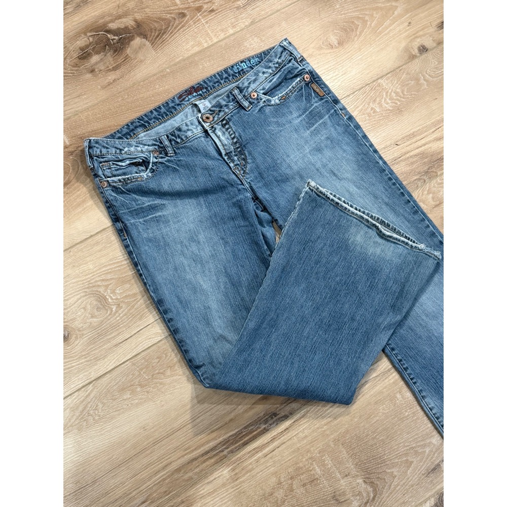 Silver Jeans Cinder Low Rise Flare Leg Distressed Denim Blue Jeans Size 34